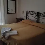 La Mimosa 2*