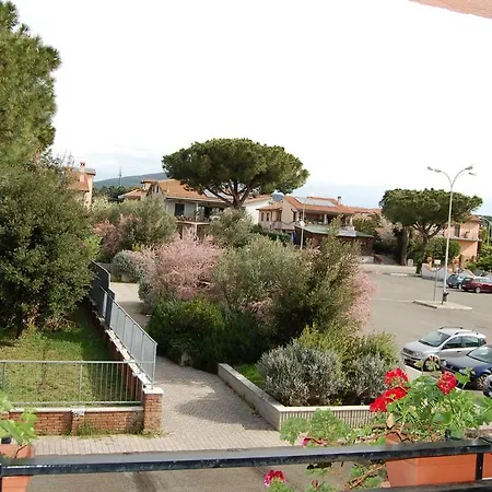 La Mimosa Hotel